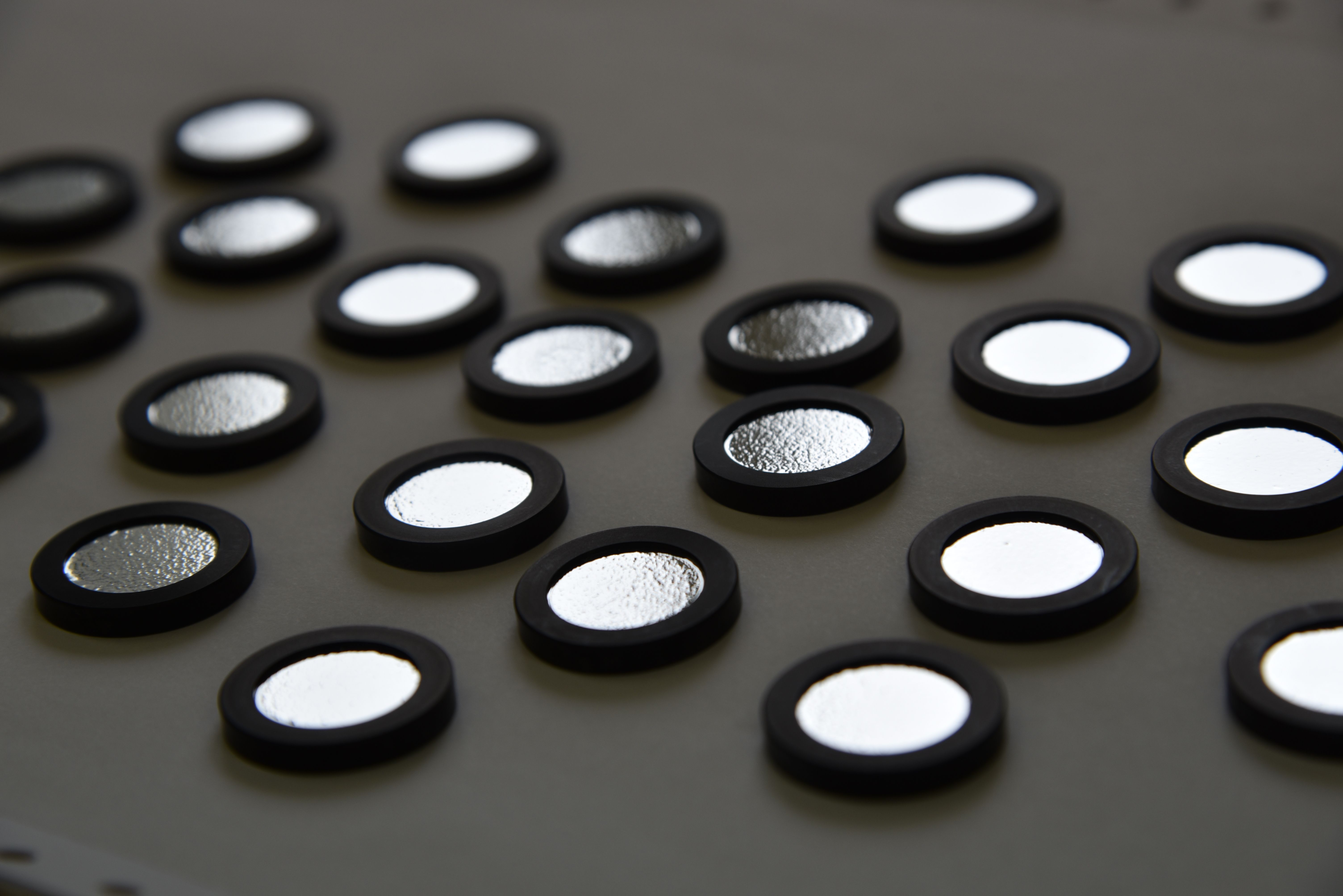 Ionising sources | RC Tritec