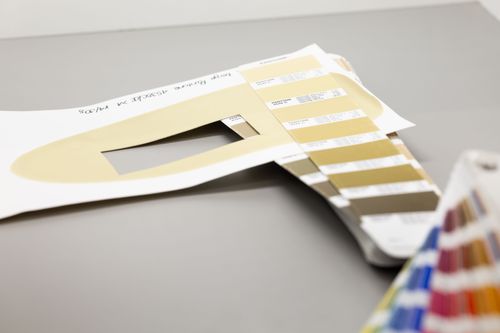 Farbabgleich mit Pantonefächer